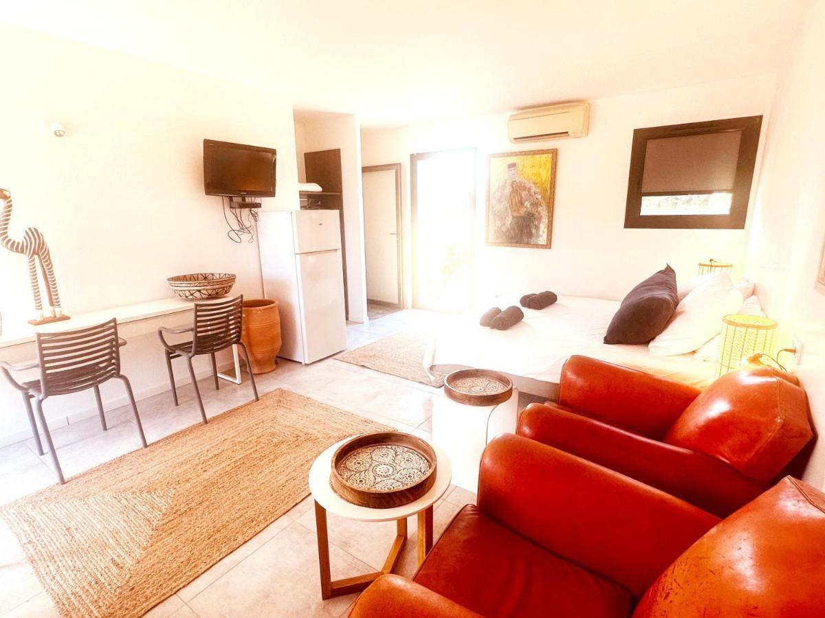 Ferienwohnung Les Madones Nîmes Exterior foto
