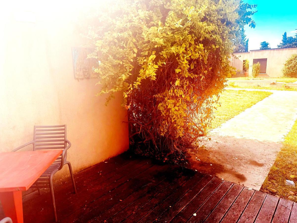 Ferienwohnung Les Madones Nîmes Exterior foto